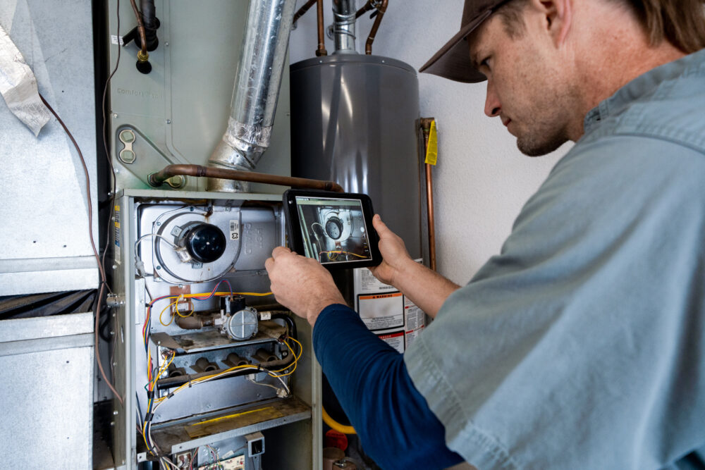 Temp Air heater installation services tech Installing a New Furnace in La Puente, CA